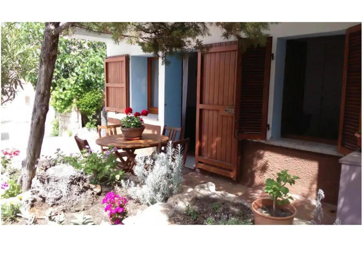 Bilocale A Pochi Metri Dal Mare Villa La Maddalena  Exterior photo
